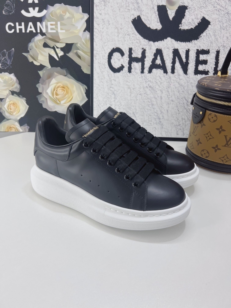 Alexander Mcqueen Casual Shoes